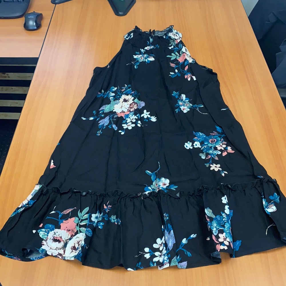 Women’s dress!